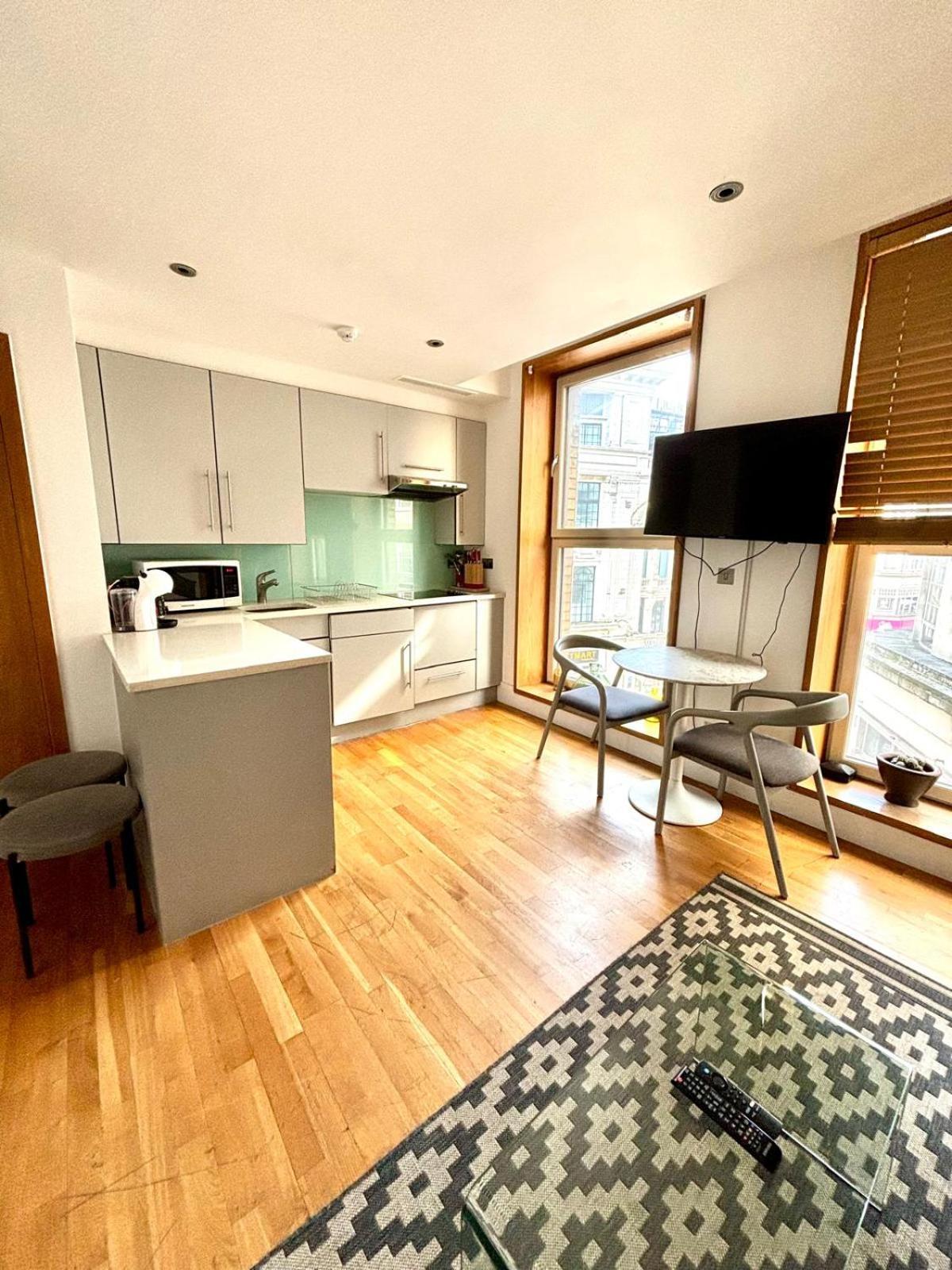 Apartamento 1 Bedroom In Piccadilly Circus St Cov1 *